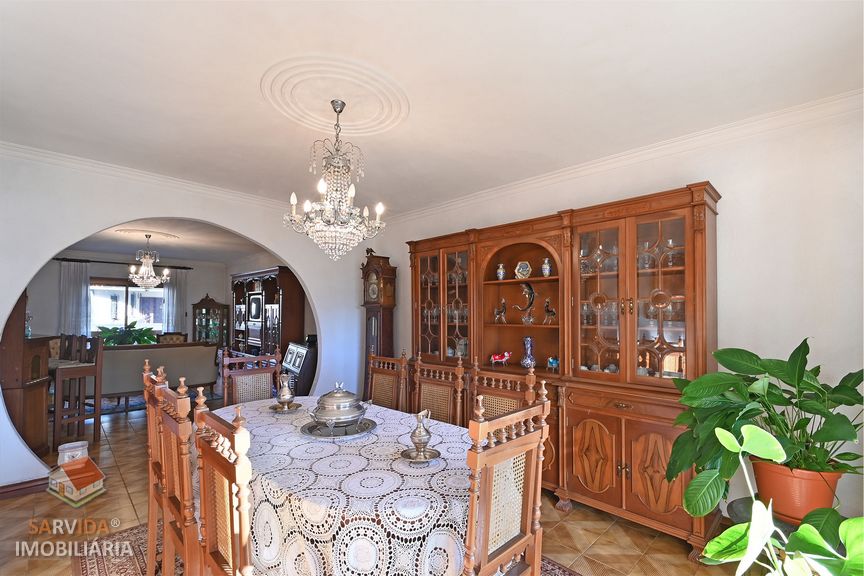 Moradia Geminada T4T4